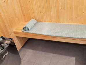 House | Sauna