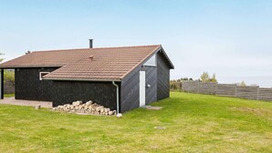 Exterior - 6 Person Holiday Home in Farevejle (Faarevejle)