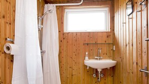 Bathroom - 6 Person Holiday Home in Farevejle (Faarevejle)