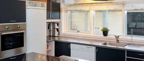 House | Private kitchen | Highchair