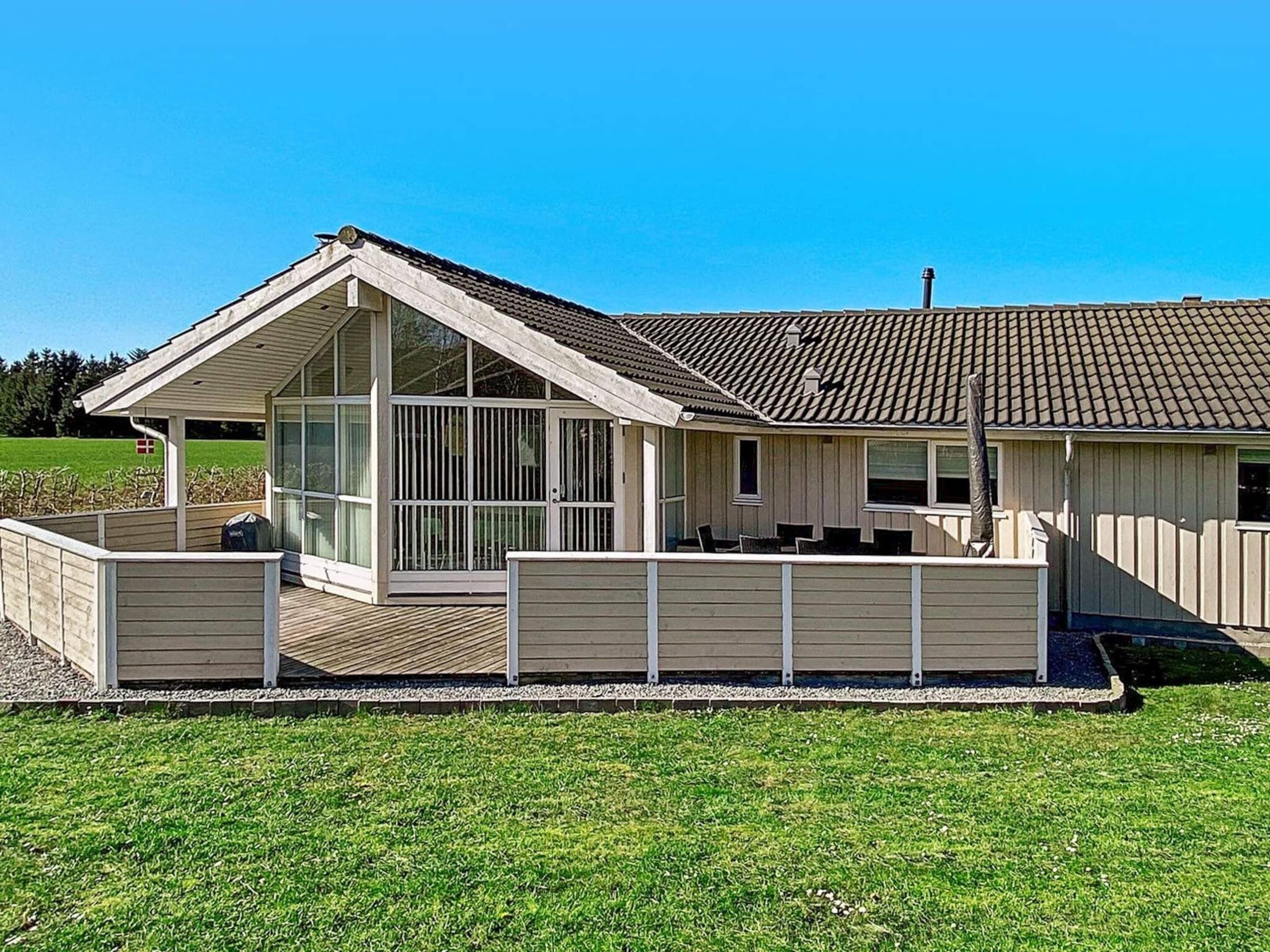 บริเวณภายนอก