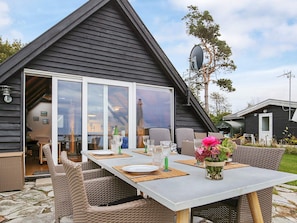 House | Tempat makan