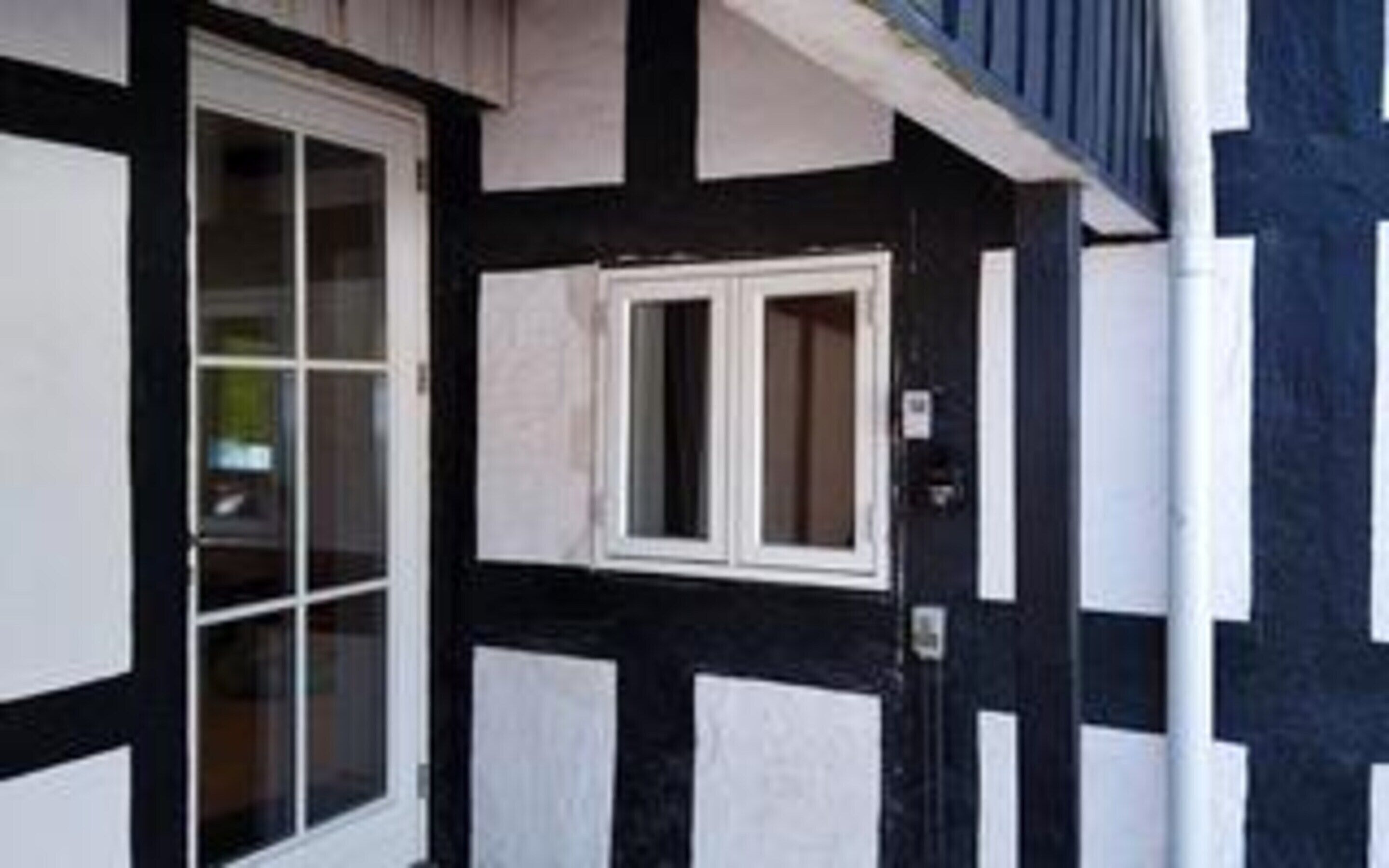 House | Exterior detail