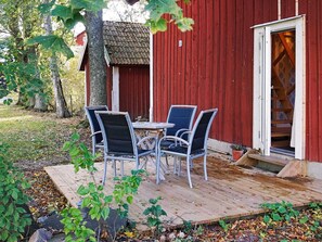 House | Outdoor dining