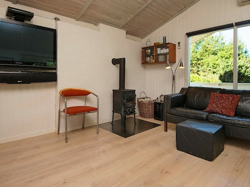 Beautiful Holiday Home in Glesborg With Roofed Terrace