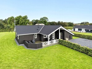 House | Exterior - 5 Star Holiday Home in Hadsund (Hadsund)