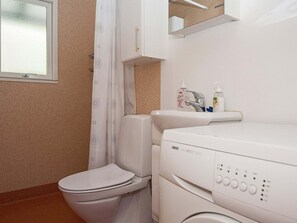 House | Bathroom