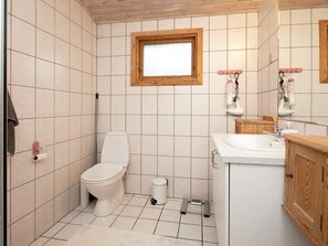 House | Bathroom