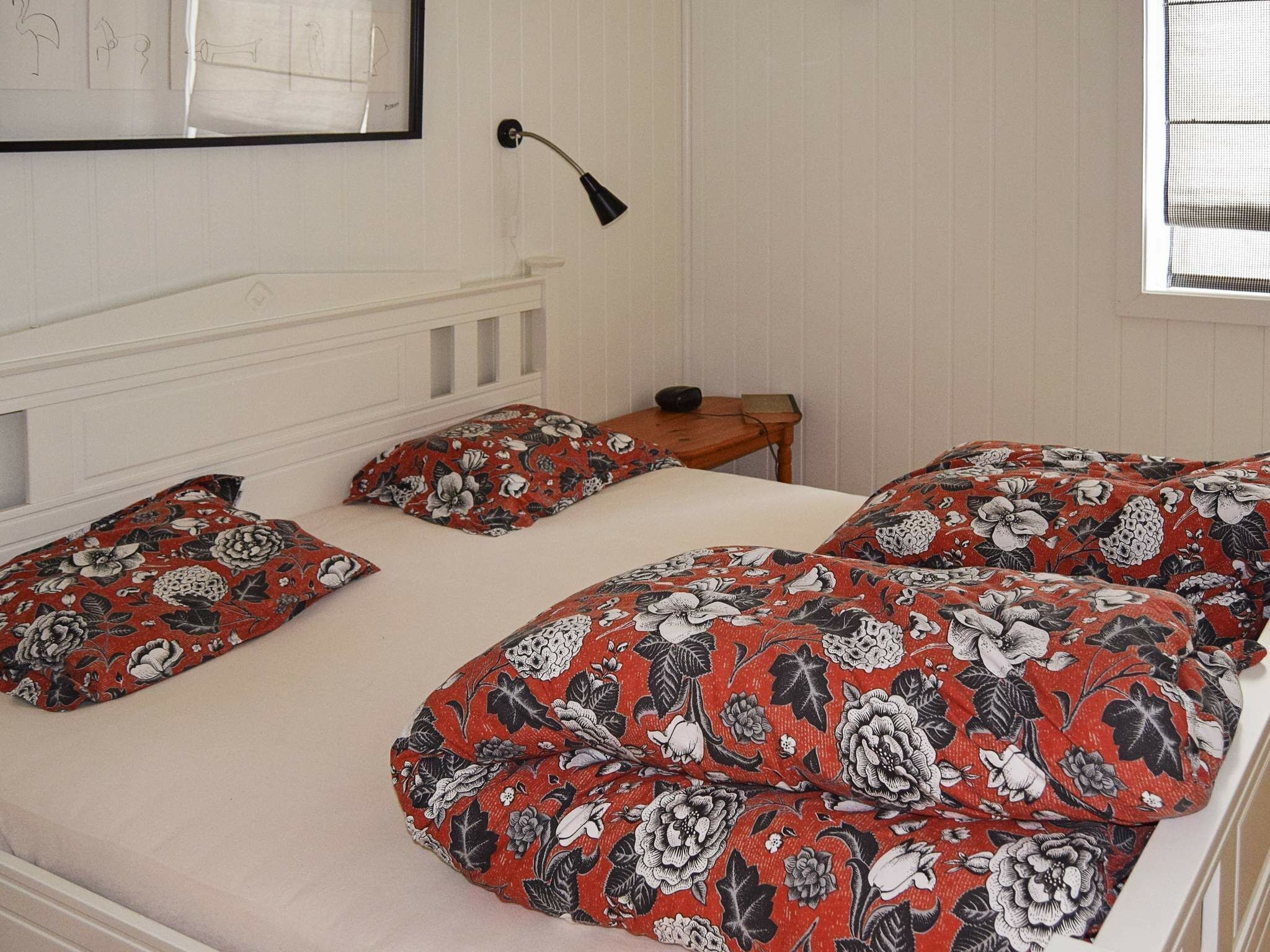 3 bedrooms, individually furnished