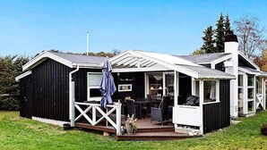 Unclassified image, 2 of 23, button - 6 Person Holiday Home in Hadsund (Hadsund)