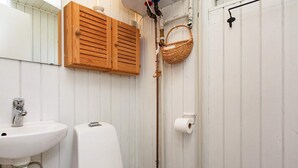 Bathroom - 4 Person Holiday Home in Eskebjerg (Eskebjerg)