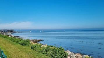 Apartment | Water view