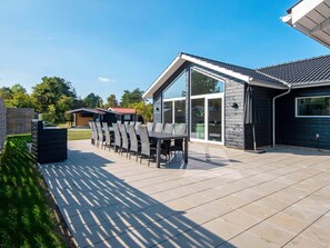 Hus | Udendørs spisemuligheder