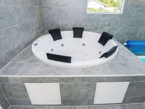 House | Spa treatment
