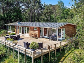 Exterior - Holiday Home in Fårevejle (Faarevejle)