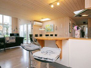 House | Bahagian dalam