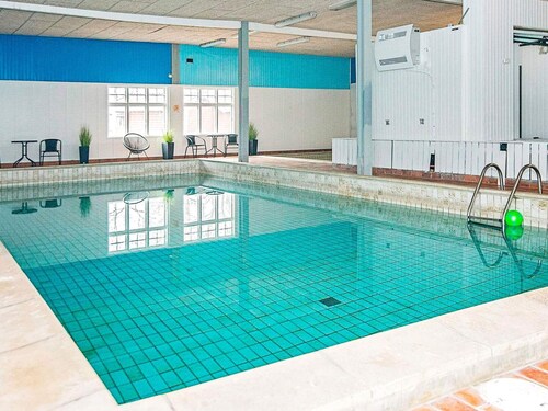 10 Person Holiday Home in Hojer