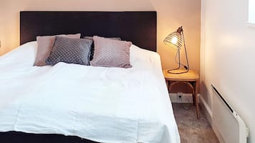 3 phòng ngủ, nôi/giường cho trẻ sơ sinh