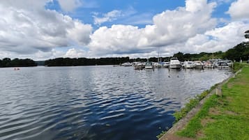 House | Water view
