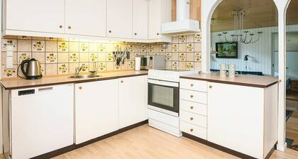 6 Person Holiday Home in Toftlund