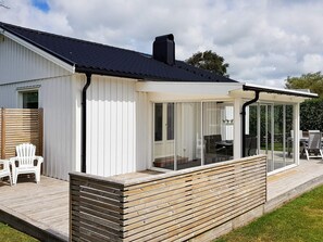 Exterior - 8 Person Holiday Home in Traslovslage (Träslövsläge)