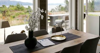 6 Person Holiday Home in Kalvag