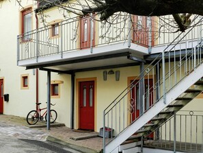 Exterior - 4 Person Holiday Home in Lysekil (Lysekil)