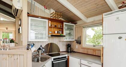 6 Person Holiday Home in Frederikshavn