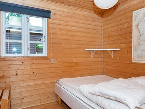 3 Schlafzimmer, Babybetten