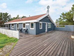 Exterior - 8 Person Holiday Home in Glesborg (Glesborg)