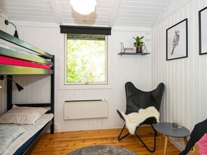 3 bedrooms - 6 Person Holiday Home in Glesborg (Glesborg)