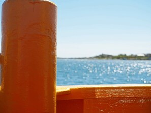 Näkymä rannalle/valtamerelle