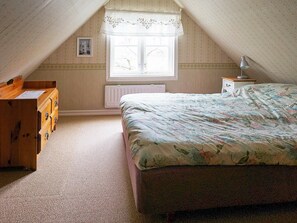 1 bedroom, individually furnished - 4 Person Holiday Home in Ålem (Ålem)