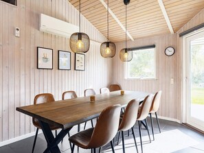 House | Dining