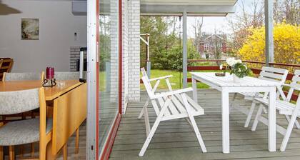 6 Person Holiday Home in Glesborg