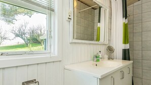 Unclassified image, 5 of 22, button - Simplistic Holiday Home in Ebeltoft With Whirlpool (Ebeltoft)