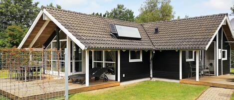 House | Exterior