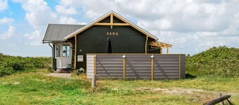 Vintage Holiday Home in Rømø near Beach