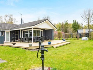 House | Exterior