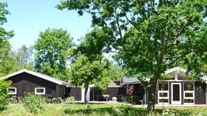 House | Exterior - 6 Person Holiday Home in Bindslev (Bindslev)
