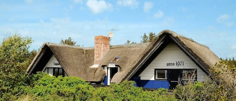 House | Exterior