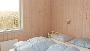 3 bedrooms, individually furnished - Attractive Holiday Home in Hemmet With Terrace (Hemmet)