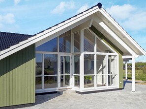 Exterior - Splendid Holiday Home in Jutland With Whirlpool (Sydals)