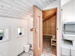 Unclassified image, 3 of 15, button - Quaint Holiday Home in NexÃ¸ near Beach (Nexø)