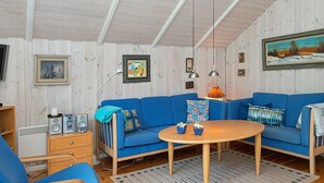 Unclassified image, 5 of 10, button - Cozy Holiday Home in Strandby near Beach (Strandby)