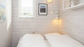 House | 3 bedrooms, individually furnished