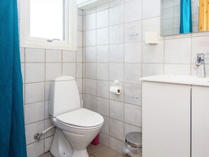 House | Bathroom