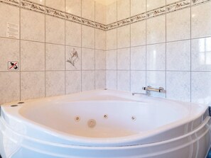 House | Spa treatment - 5 Star Holiday Home in Logstrup (Logstrup)