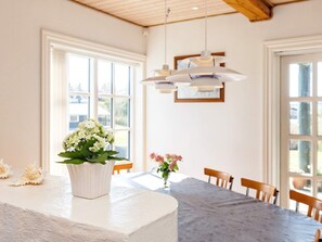 Dining - 8 Person Holiday Home in Logstrup-by Traum (Logstrup)