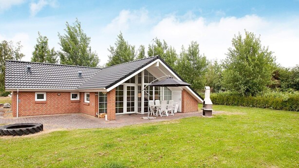 Unclassified image, 1 of 19, button - Beautiful Holiday Home in Gedser With Whirlpool (Gedser)
